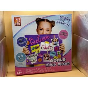 Play2Play Goals Mood Board Craft Kit Over 25 Pieces Glue Paint Brushes Included